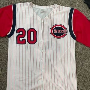 REDS baseball jersey! ❤️